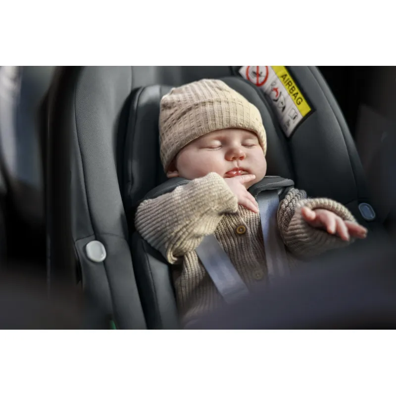 Maxi Cosi Pebble S autosedačka Tonal + základna FamilyFix S