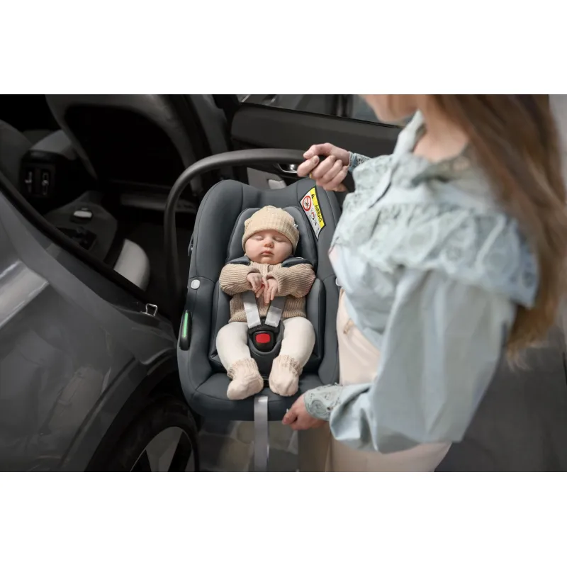 Maxi Cosi Pebble S autosedačka Tonal + základna FamilyFix S